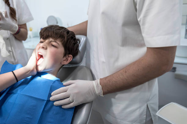 Emergency Gum Pain Relief in WI